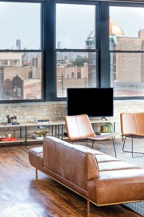 TV, stereo, offices - Luxury Designer Penthouse Loft | Sleeps 20 (Chicago)