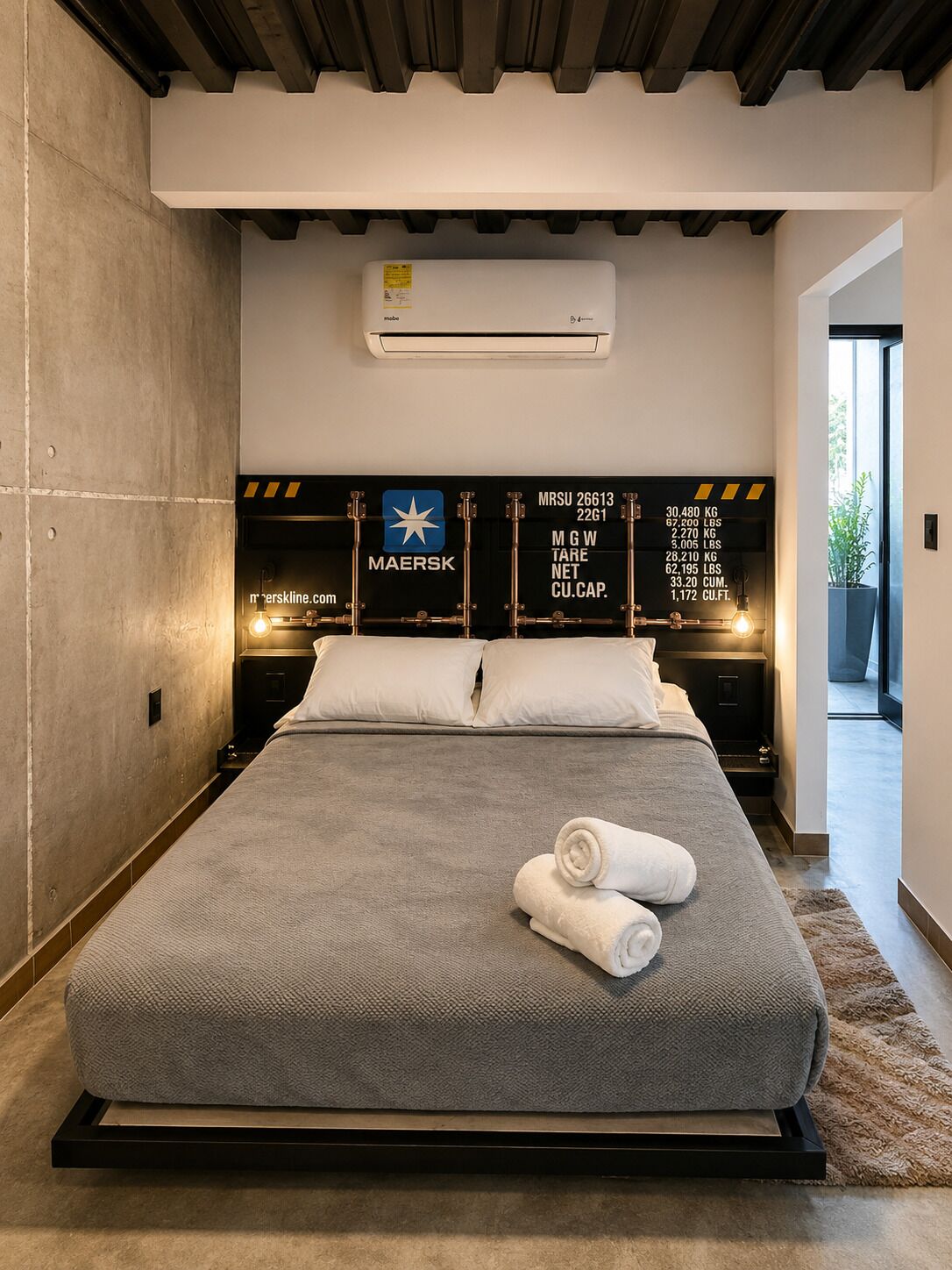 Kamar Double Comfort | Seprai premium, bantalan ekstra lembut, minibar, dan Wi-Fi gratis