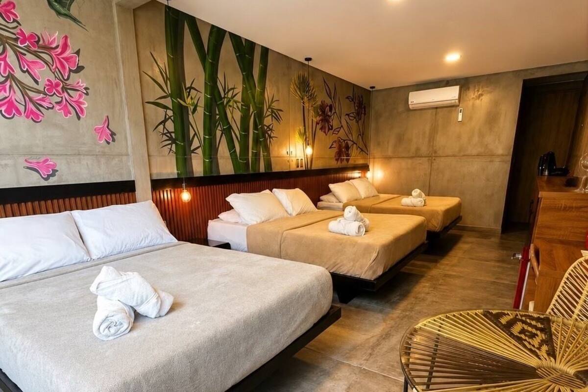 Premium bedding, pillow-top beds, minibar, free WiFi