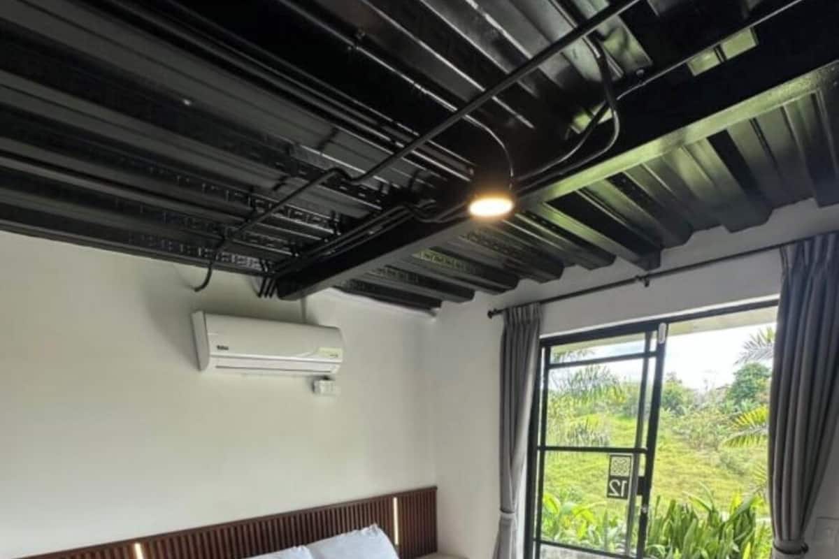 Triple Room with Air Conditioning | 1 bedroom, premium bedding, pillowtop beds, minibar