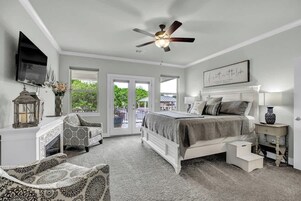 3 habitaciones, decoración personalizada y muebles diferentes 