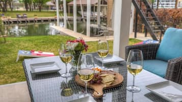Maison, Plusieurs lits, patio (457 Granite Loop) | Restauration en plein air