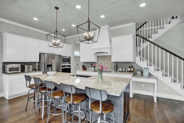 House, Multiple Beds, Patio (457 Granite Loop) | Private kitchen | Coffee/tea maker