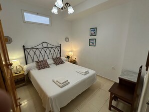 3 Schlafzimmer, Zimmersafe, Bügeleisen/Bügelbrett, Reisekinderbett