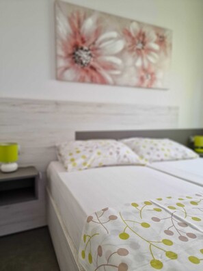 2 bedrooms, free WiFi, bed sheets