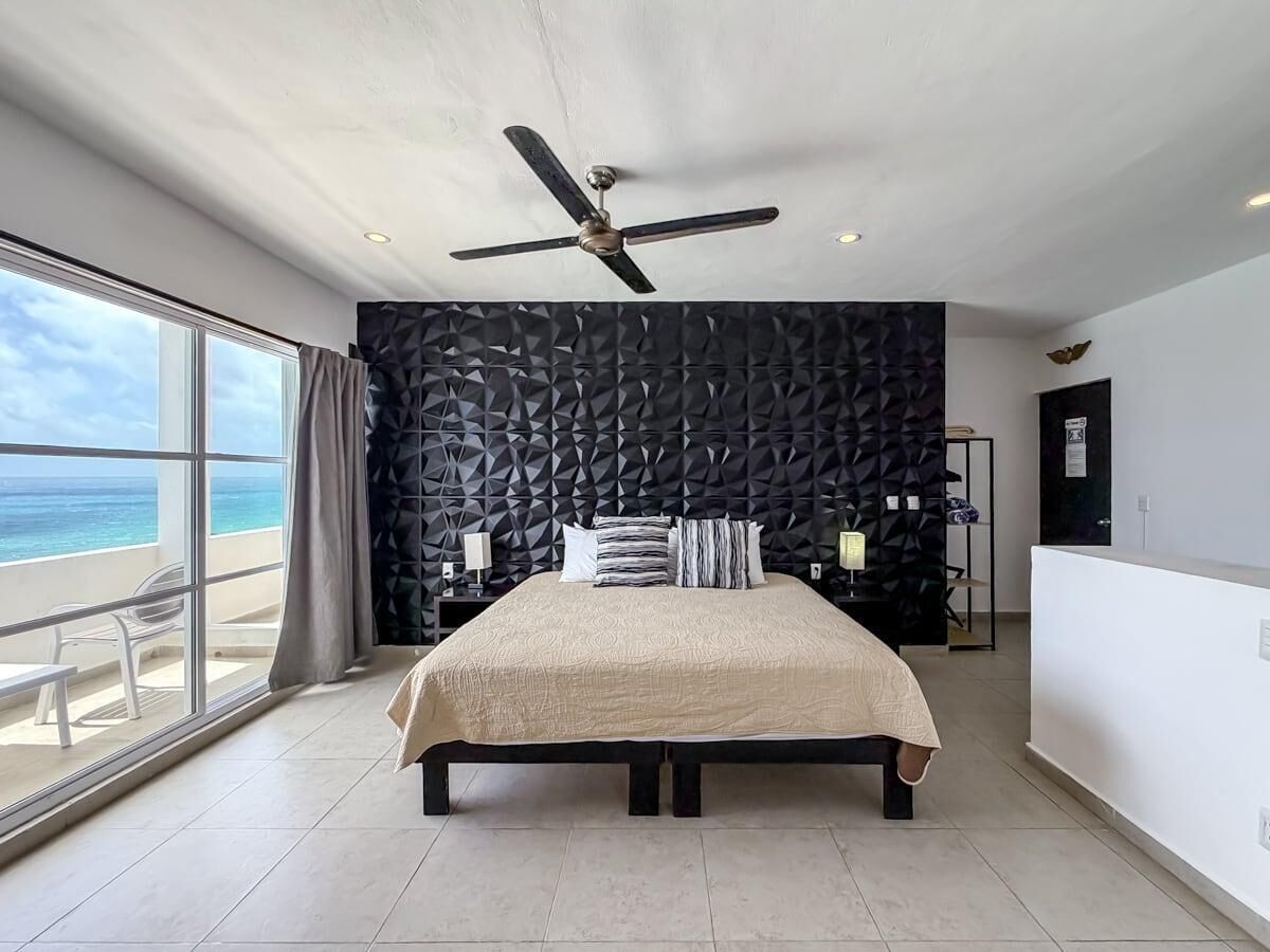 6 bedrooms, free WiFi, bed sheets