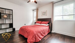 3 bedrooms, Egyptian cotton sheets, in-room safe, desk