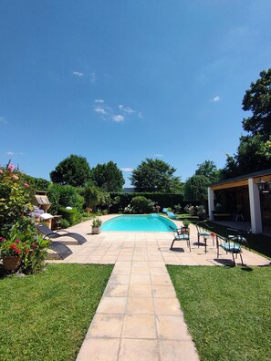 Piscine extérieure