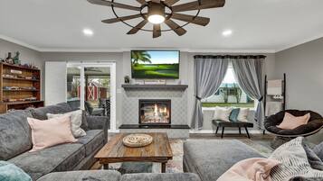 House, Multiple Beds, Hot Tub | Living area | TV