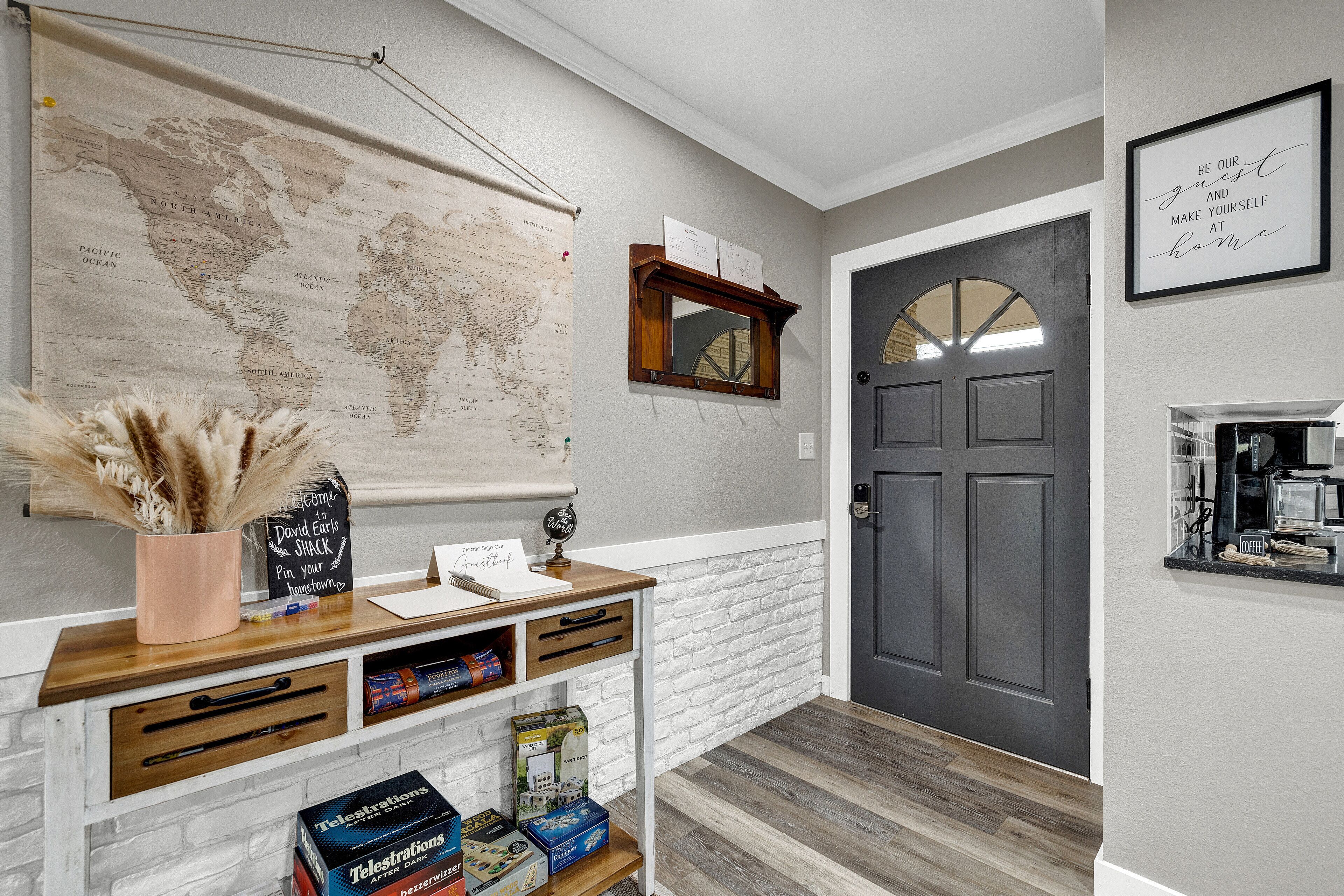 House, Multiple Beds, Hot Tub | 3 bedrooms, individually decorated, individually furnished, free WiFi