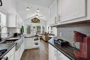 House, Multiple Beds, Patio (#28 3567 US 290 E) | Private kitchen | Coffee/tea maker, toaster - Resort at Fredericksburg Unit 28 (Fredericksburg)