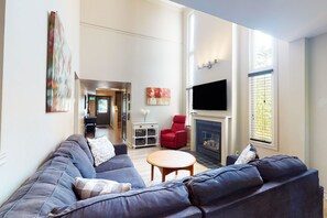 تلفزيون، مدفأة