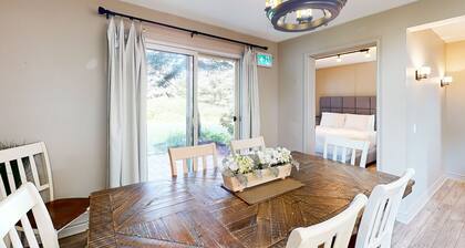 The Mountains are Calling, Unit 105 | Townhome in The Blue Mountains