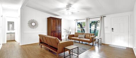 平房, 多張床, 庭院 | 住宿內部