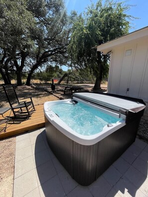 Terrace/patio - Olive St. Ranch Dolly's House (Fredericksburg)