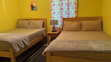 2 quartos, ferros/tábuas de passar roupa, Wi-Fi de cortesia
