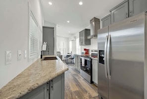 House, 1 Queen Bed, Patio (#27 3567 US 290 E) | Private kitchen | Microwave, oven, stovetop, dishwasher