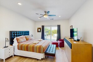 4 Schlafzimmer, Bügeleisen/Bügelbrett, Internetzugang, Bettwäsche