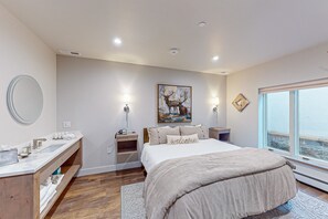 Bügeleisen/Bügelbrett, WLAN, Bettwäsche