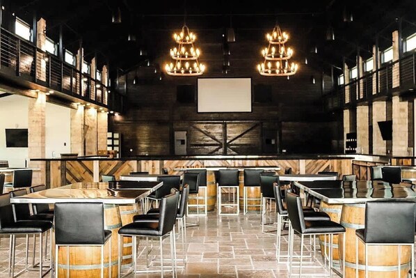 Banquet hall