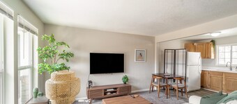 NO exta fees, Beautiful half duplex 3br, 2ba, w/gym, office and fenced in yard.