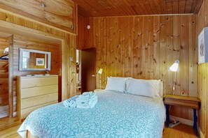 3 chambres, accès à Internet, literie fournie