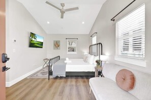 1 habitación, decoración personalizada y muebles diferentes 
