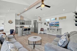 House, Multiple Beds, Patio (#21 3567 US 290 E) | Living area - Resort at Fredericksburg Unit 21 (Fredericksburg)