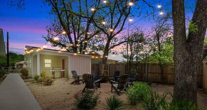 The Grove E With Hot Tub & King Bed - 2 Blks to Main