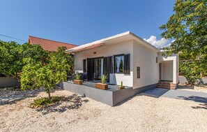 Exterior - 2 bedroom beautiful home in Seline (Seline)
