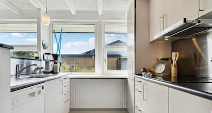 Gorgeous home in Løkken with WiFi