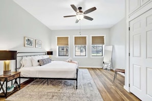 3 bedrooms, individually decorated, individually furnished, bed sheets