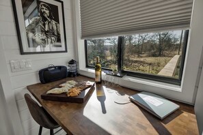 Casa, 1 llit de matrimoni gran, banyera d'hidromassatge (430 GH Tr Waylon) | Vista des de l'habitació