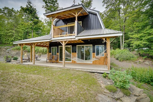 Secluded Marathon Hideaway w/ Fire Pit + Views!