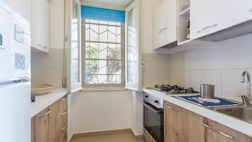 Kühlschrank, Herdplatte