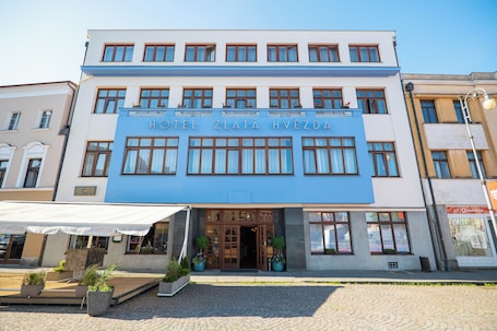 Exterior. Hotel Zlatá Hvězda