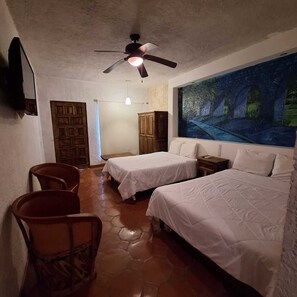 Standard Double Room | Bed sheets - Casa Maru Hotel (Parras)