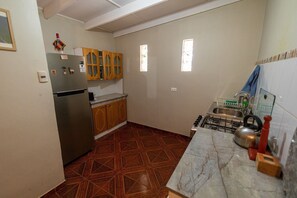 Nhà cơ bản, 2 phòng ngủ | Bếp riêng