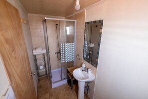 Apartment | Bilik Mandi | Kelengkapan dandanan diri percuma, tuala disediakan 