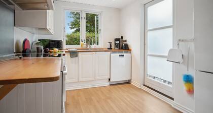 Nice apartment in Samsø with WiFi