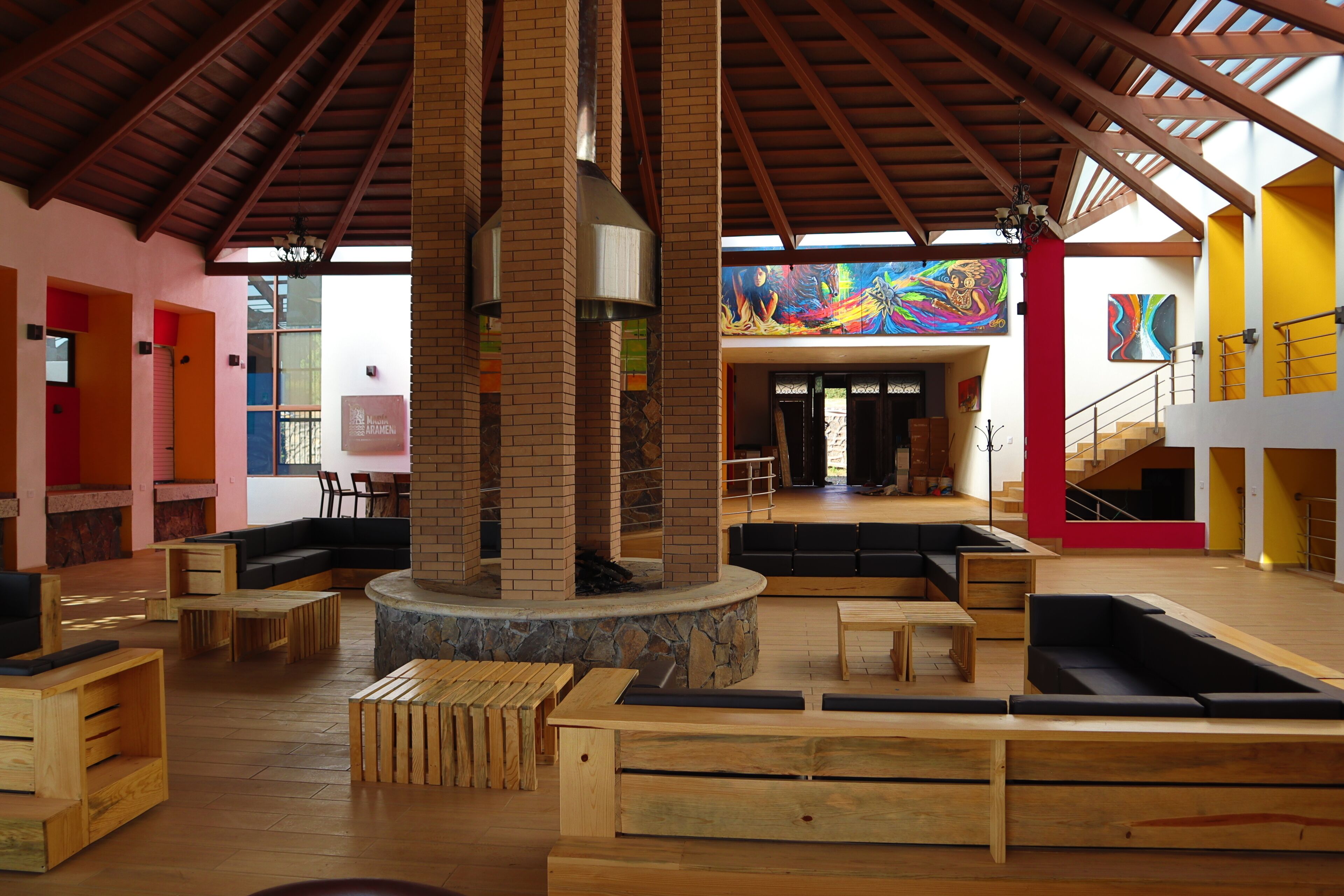 Photo - Masia Arameni