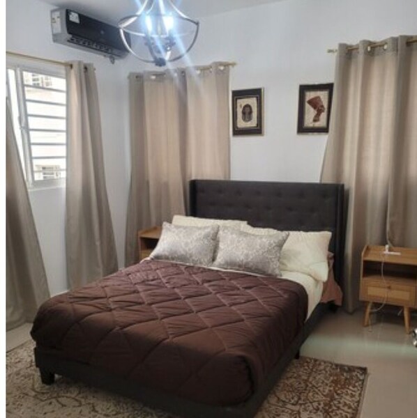 3 sovrum, strykjärn/strykbräda, wi-fi och sängkläder