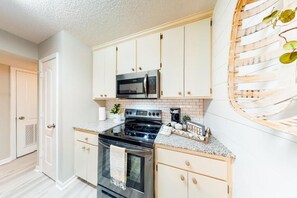 Private kitchen - Horizon South (Panama City Beach)
