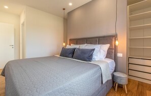 3 Schlafzimmer, Bügeleisen/Bügelbrett, Reisekinderbett, kostenloses WLAN