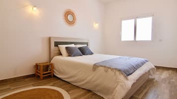 Apartment, 3 Bedrooms, Terrace