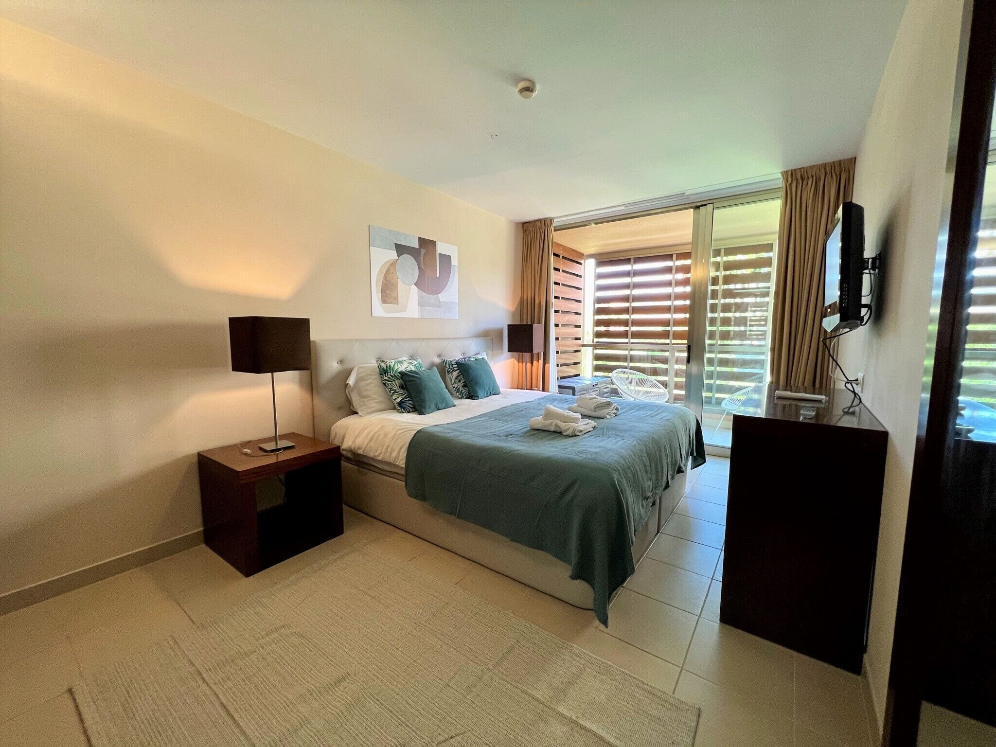 Apartment, 2 Bedrooms, Pool Access