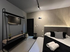 Comfort Apartment | View from room - industry south tower 505 (Medellín)