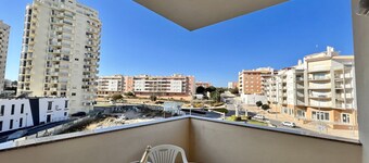 Armação Pêra Typical by Homing