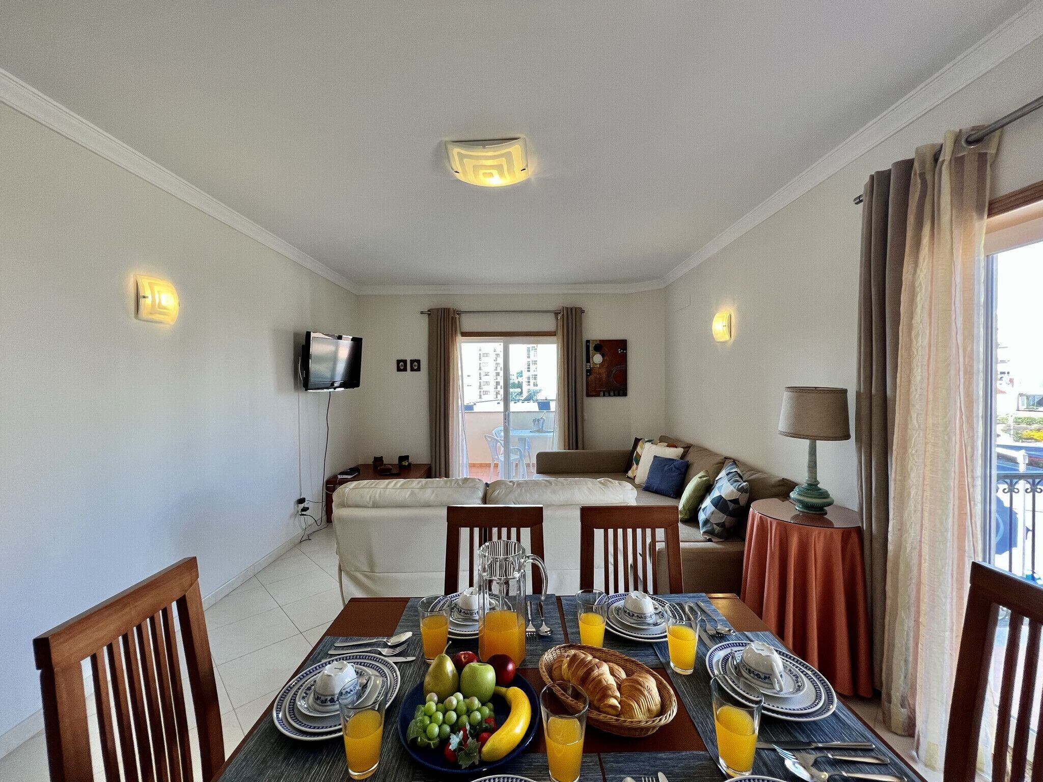 Apartment, 2 Bedrooms, Terrace | In-room dining