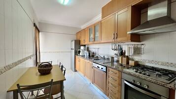 Apartment, 2 Bedrooms, Terrace | Private kitchen | Microwave, oven, dishwasher, coffee/tea maker